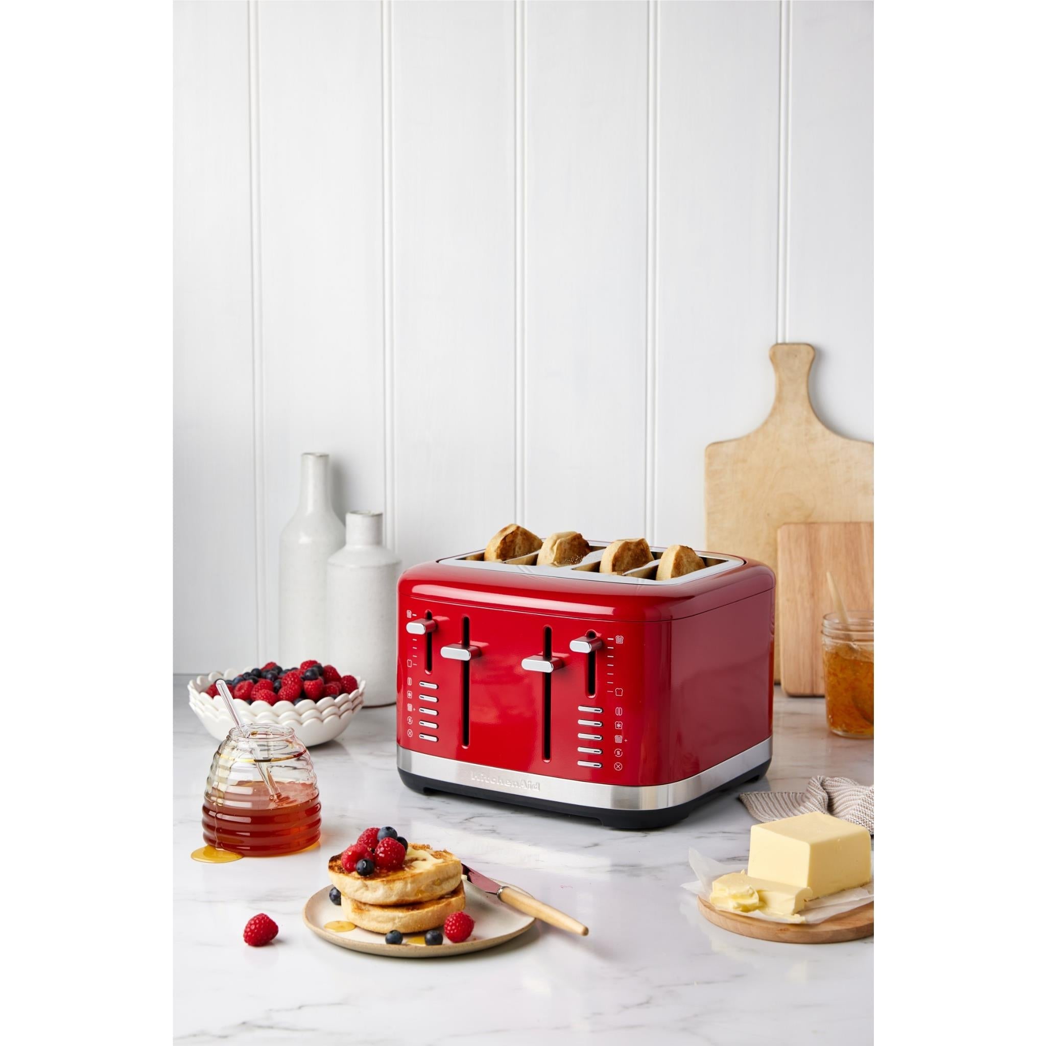 KitchenAid KMT4109 4 Slice Toaster (Empire Red)
