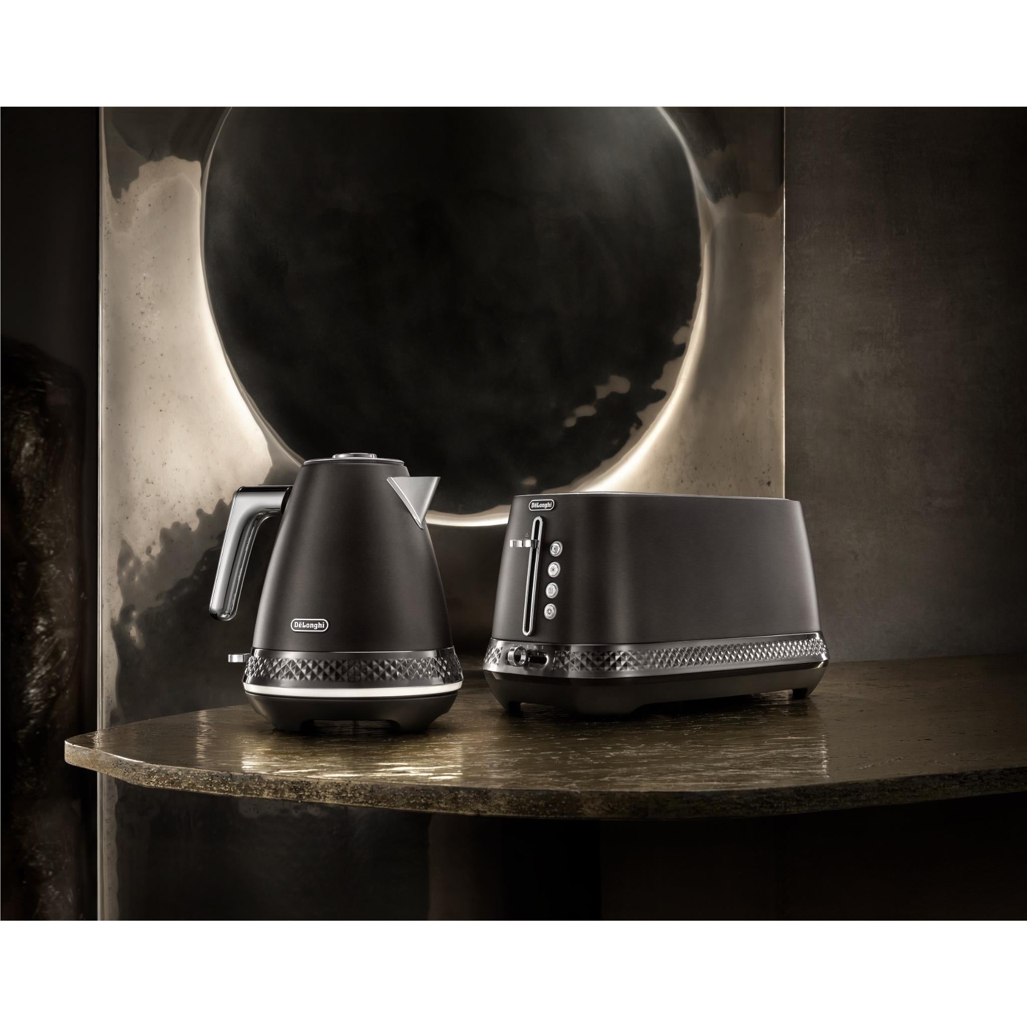 De'Longhi Diadema Long Slot Toaster (Black)