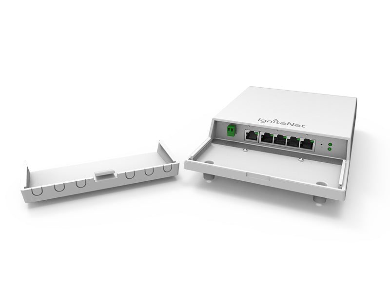 ML-S-4GE-1MGE-AU - IgniteNet MeshLinq Outdoor PoE Switch with 4 Gigabit + 2500Mbps SPF