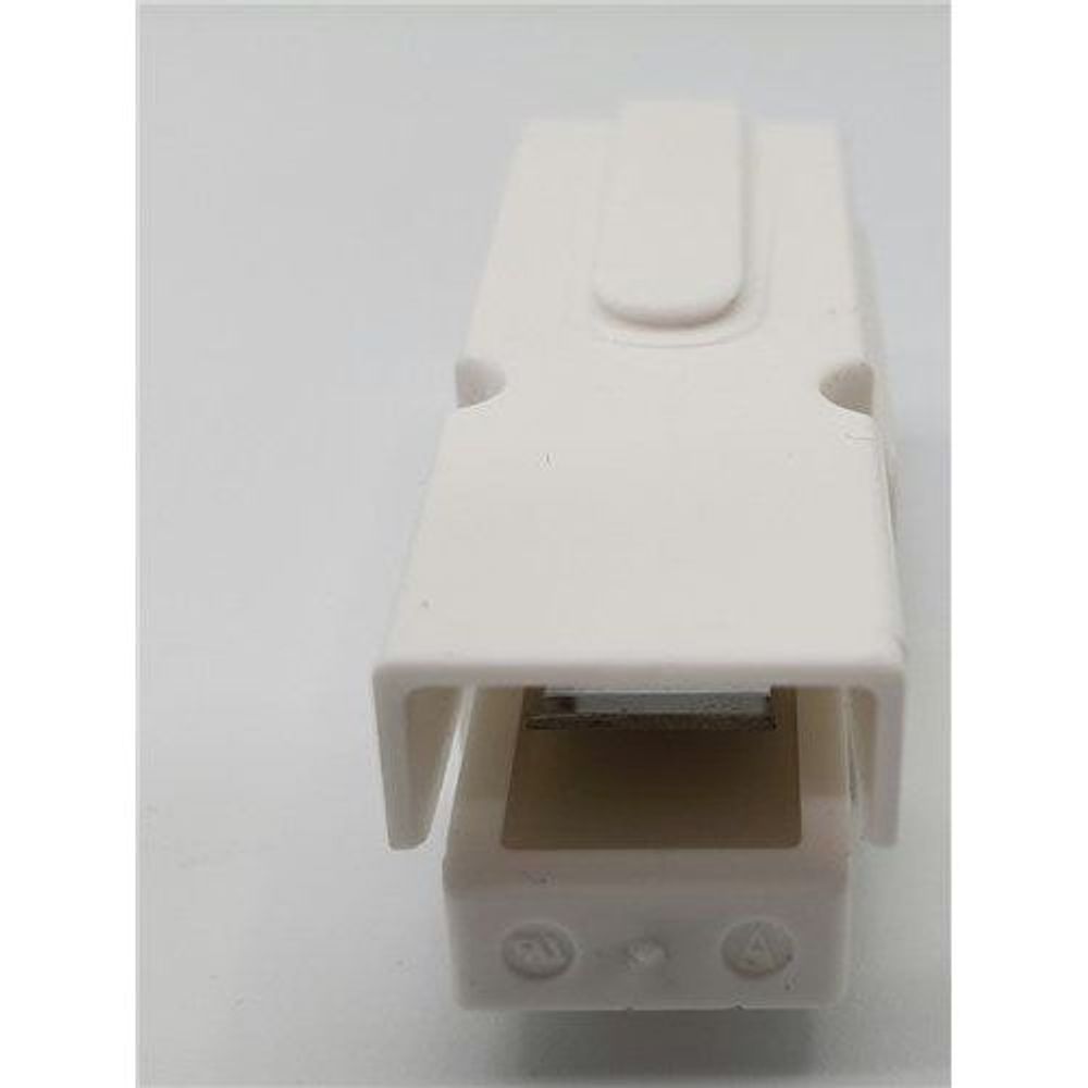 5916G5 - App Pp75 Housing White Connector